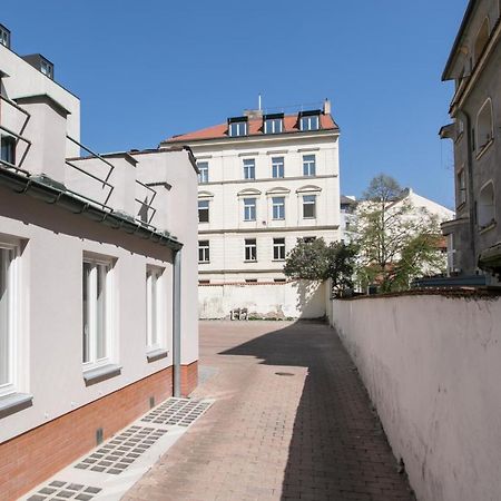 Cozy Apartment In Quiet Courtyard Near Charles Bridge Prague Extérieur photo