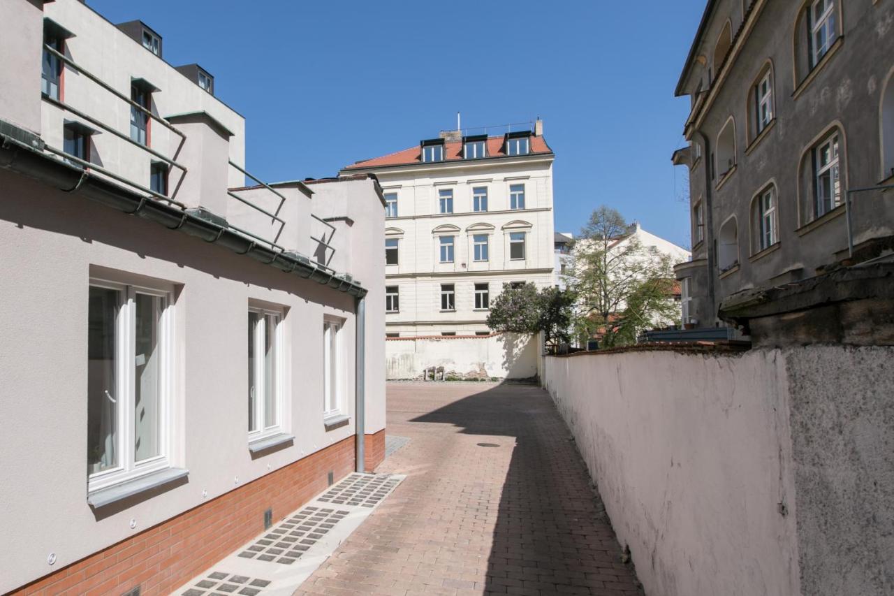 Cozy Apartment In Quiet Courtyard Near Charles Bridge Prague Extérieur photo